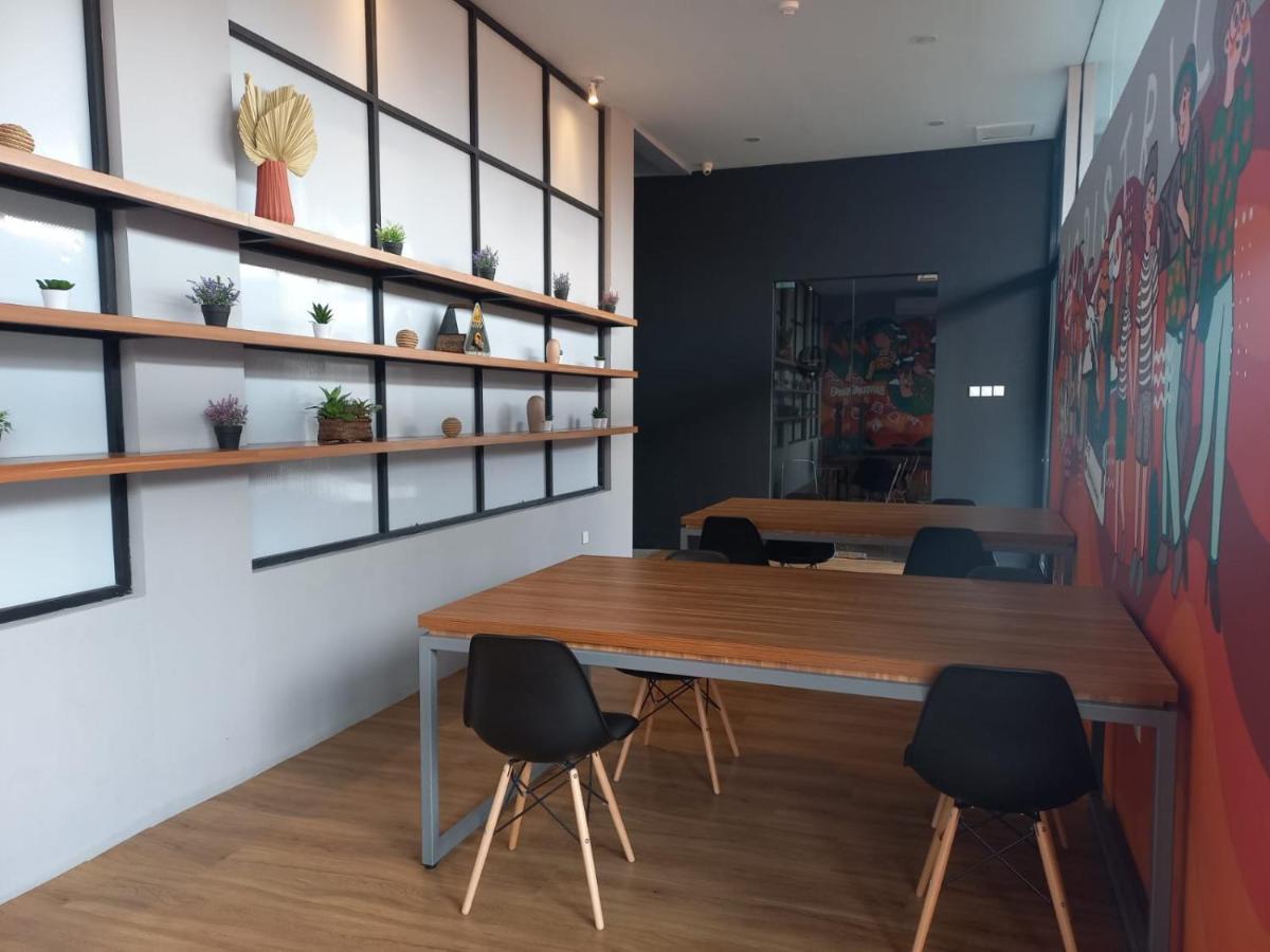 Nindya Biodistrict Hotel בנדונג מראה חיצוני תמונה